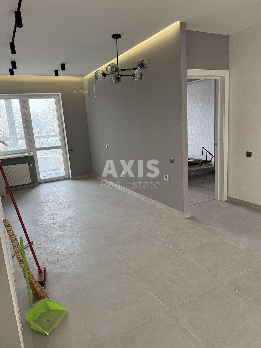 2k apartment vul. Nyzhn'okljuchova 142