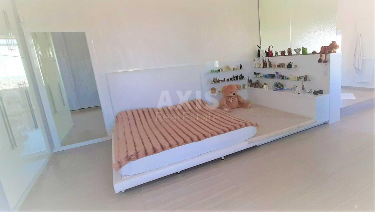 2k apartment bul. Lesi Ukrai'nky 76637143