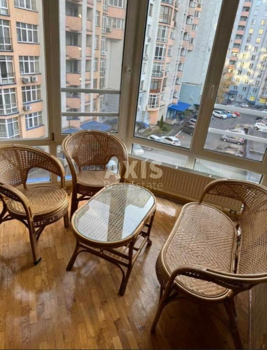 2k apartment vul. Yulia Zdanovska 580