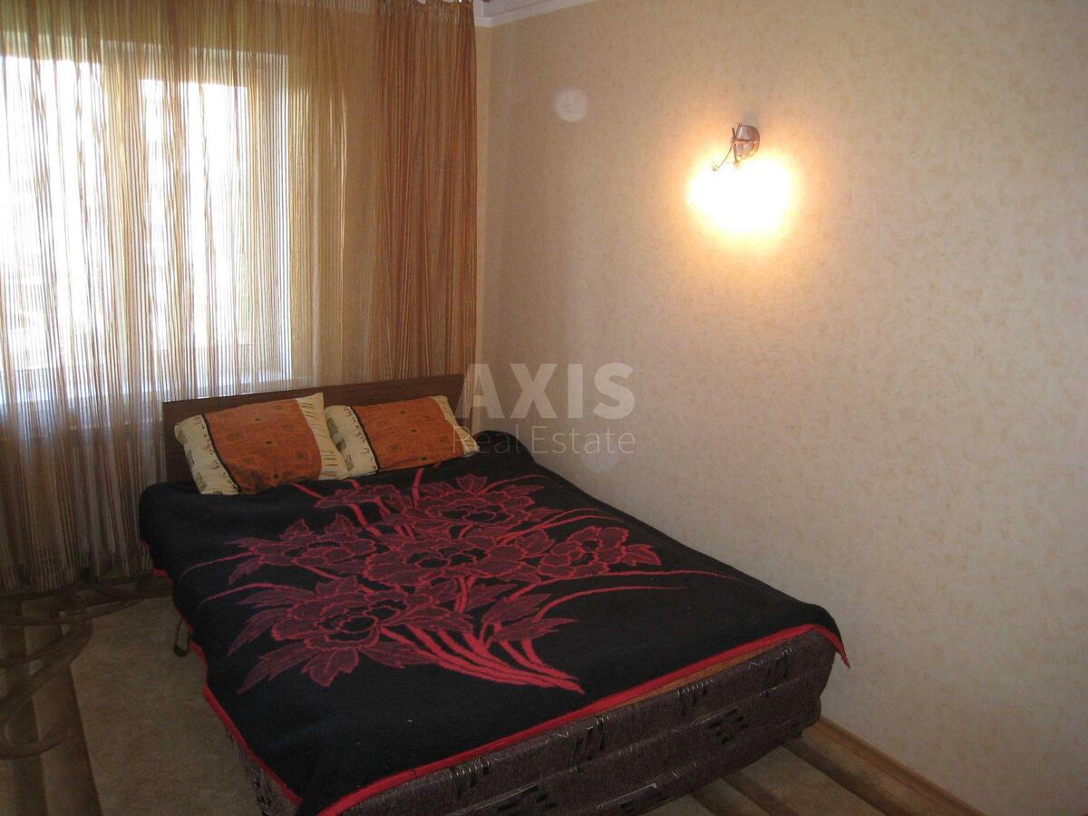 3k apartment vul. Okipnoi' Rai'sy 73