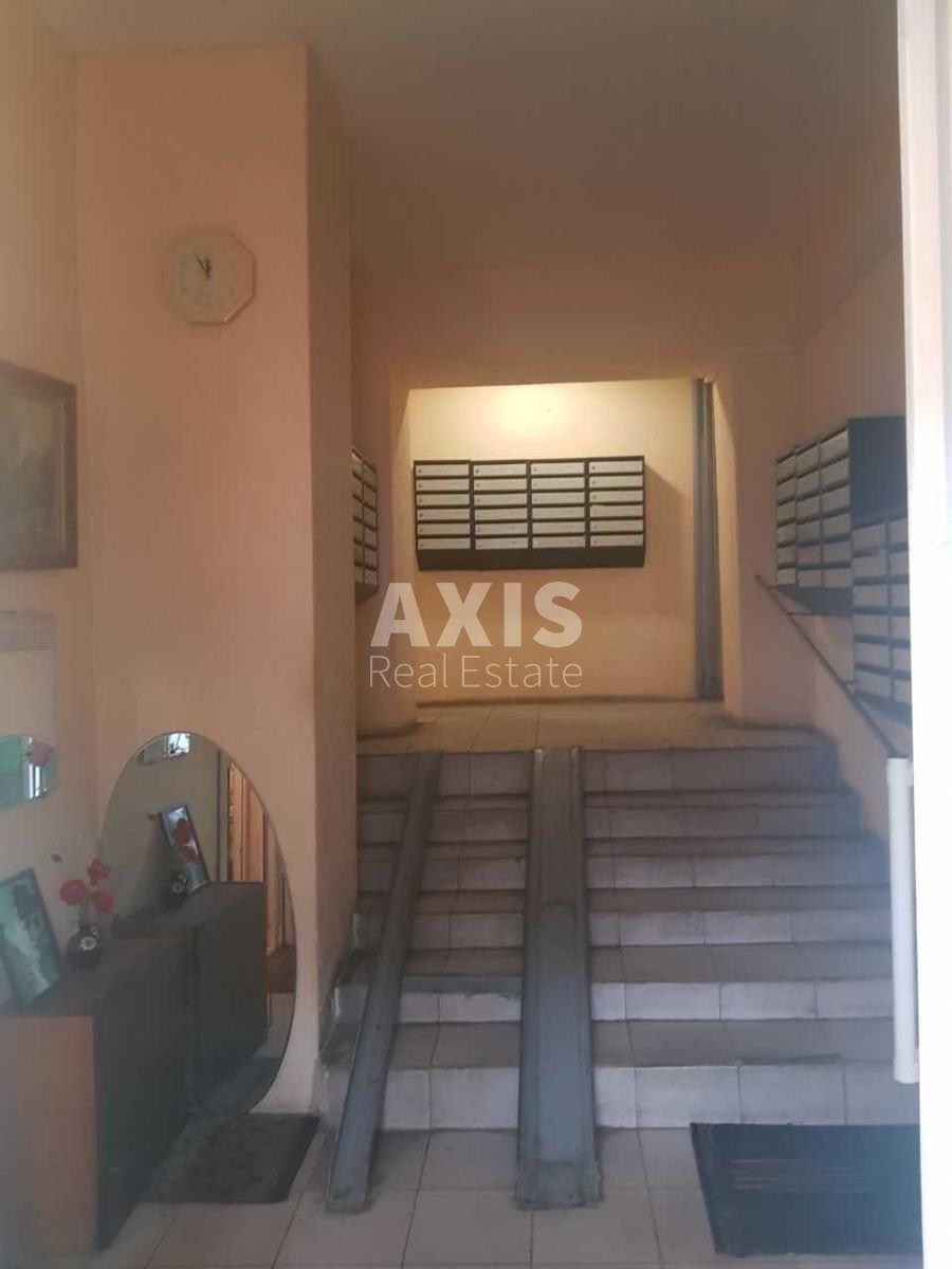 1k apartment vul. Serafymovycha 5394618