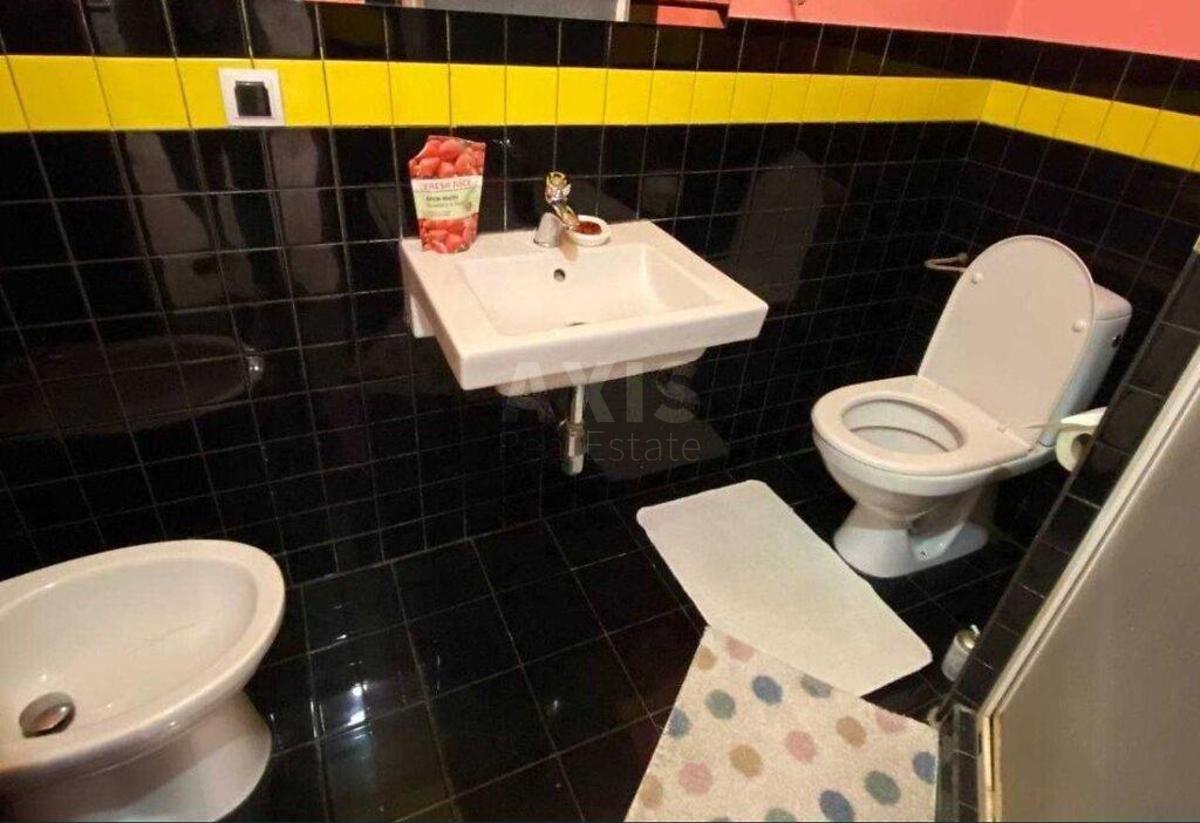 2k apartment vul. Zdolbunivs'ka 9Б4