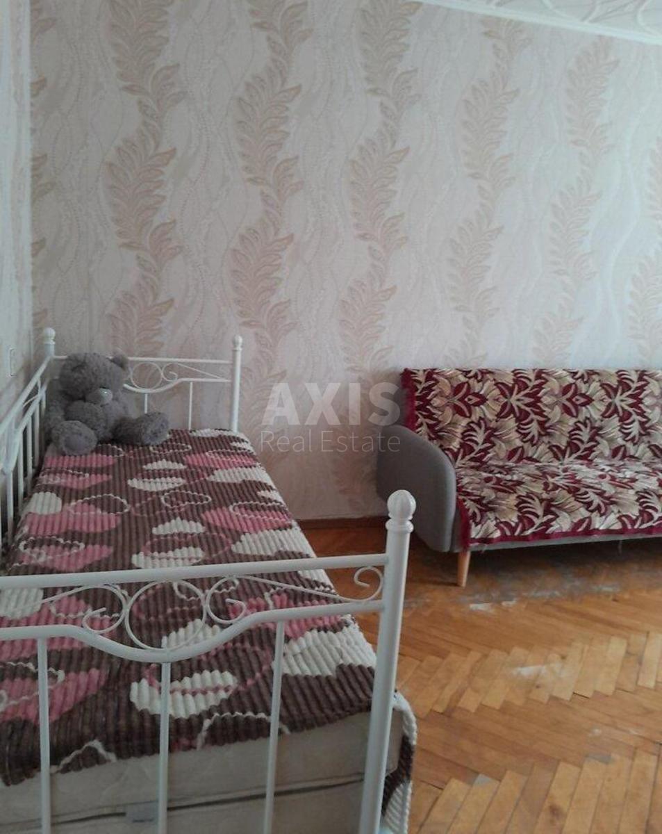 1k apartment vul. Chervonopil's'ka 23
