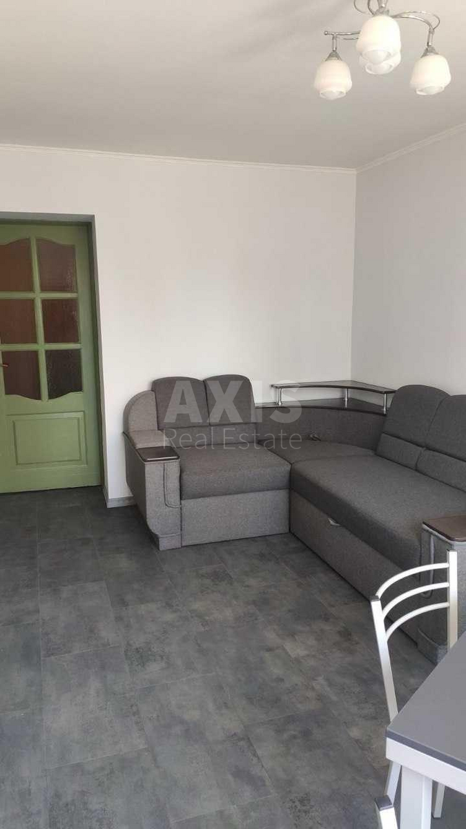 3k apartment vul. Pryozerna 2Б3