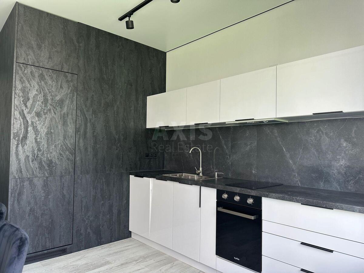 2k apartment vul. Zlatoustivs'ka 25601850