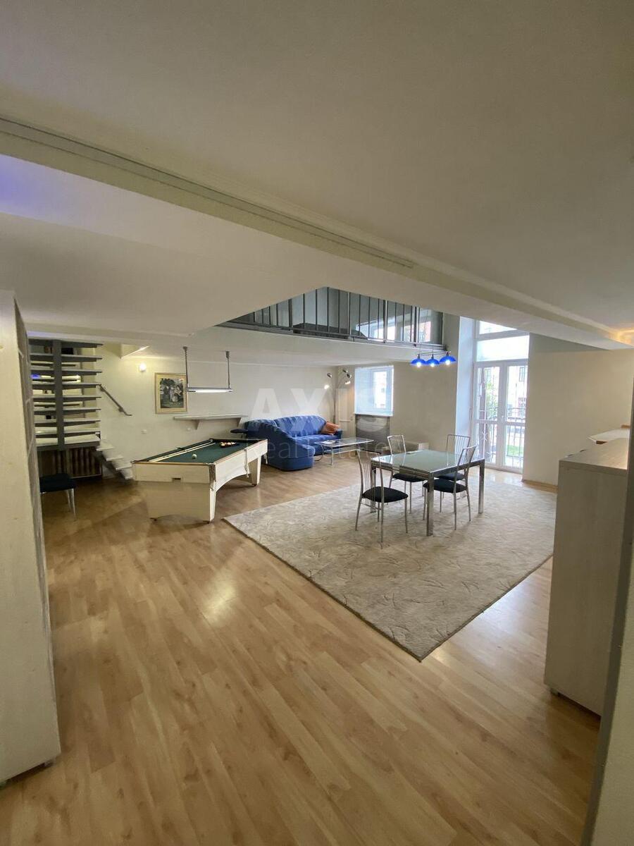 3k apartment vul. Skoropads'kogo Pavla 52