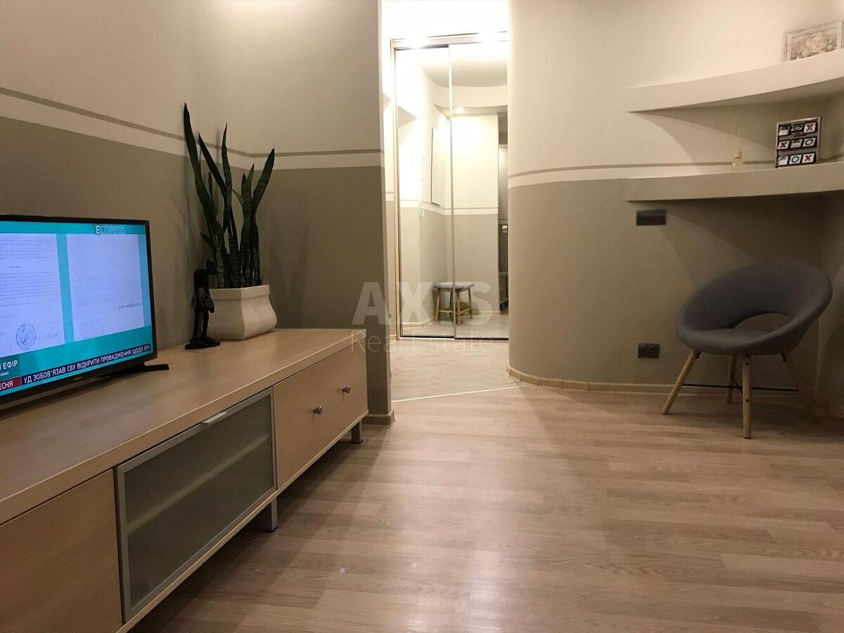 2к квартира ул. Саксаганского 88569935