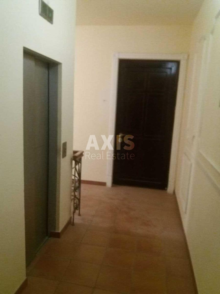 Office vul. Hmel'nyc'kogo Bogdana 30, 166m2418489