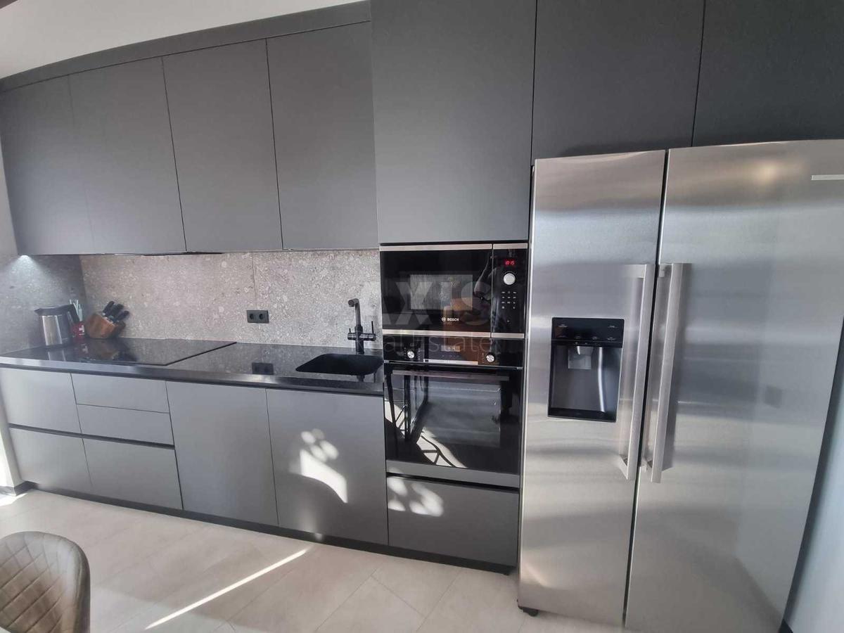 3k apartment vul. Lypkivs'kogo Vasylja Mytropolyta 16Г1