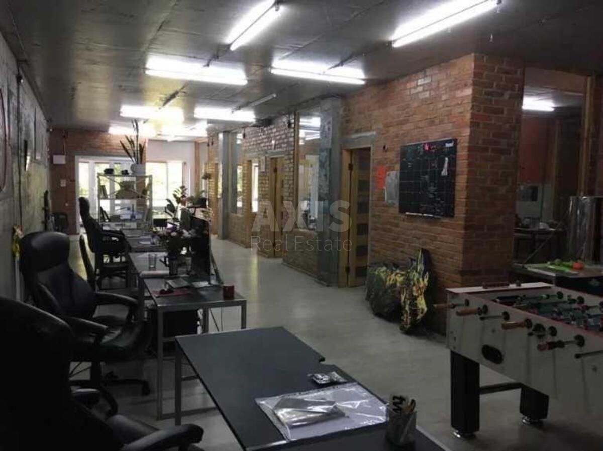 Office vul. Soljana 70, 198m23