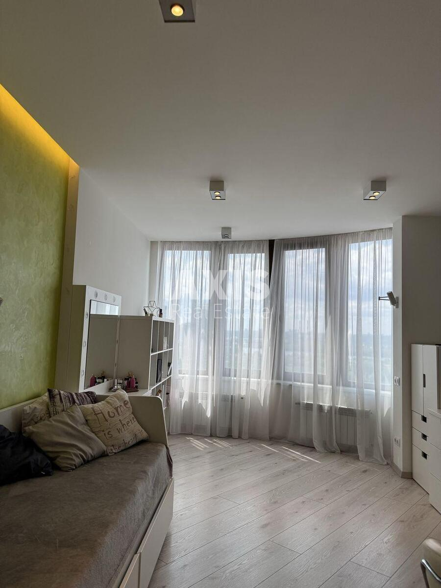 3k apartment nab. Dniprovs'ka 25558531