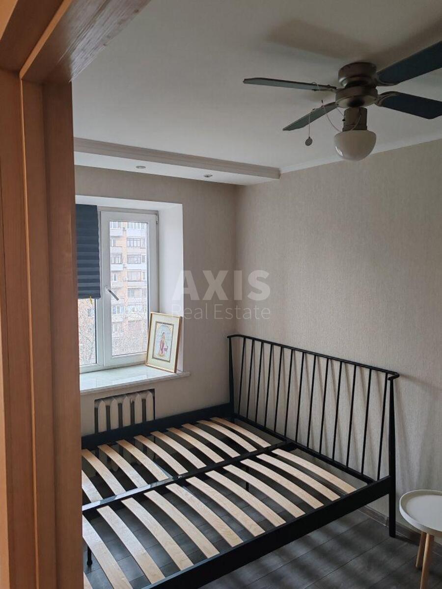 2k apartment uzv. Klovs'kyj 14Б3