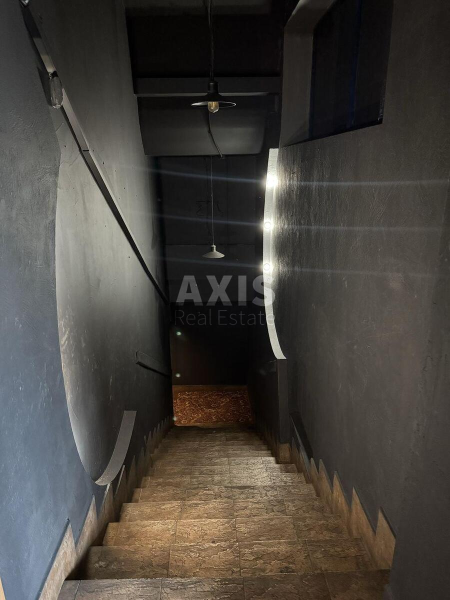 Объект торговли ул. Сверстюка Евгения 1В, 106м2556984