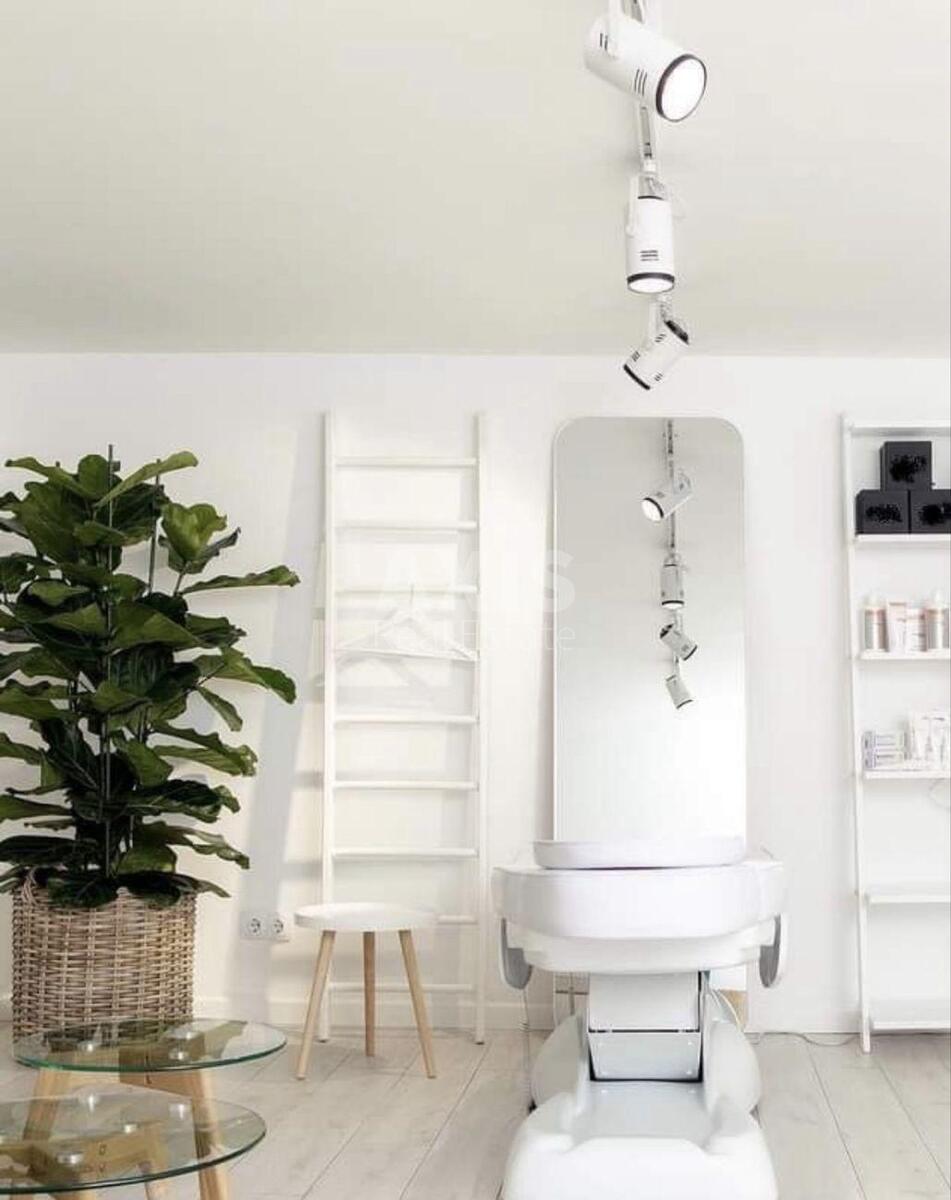 Trade object bul. Lesi Ukrai'nky 36/10, 80m2613416