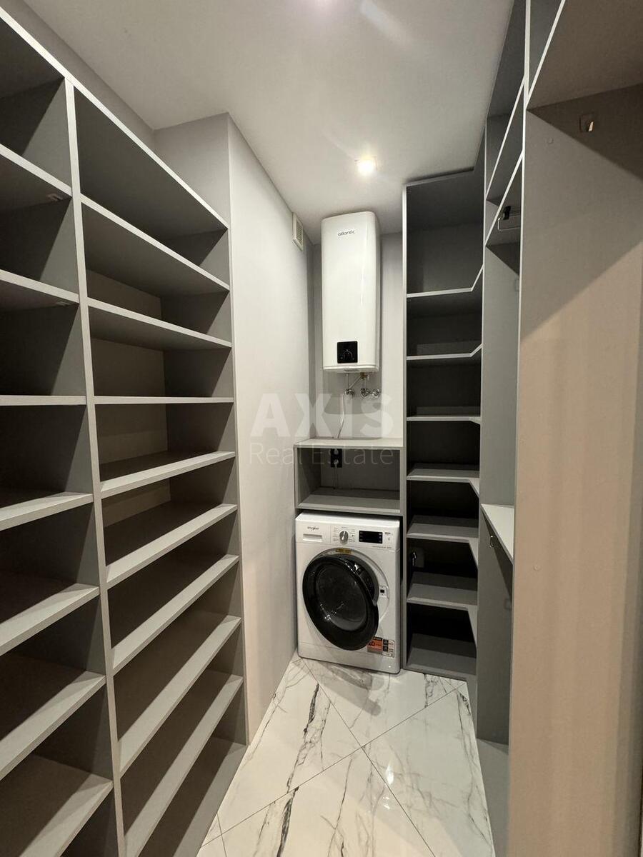 2k apartment vul. Gulaka Mykoly 410