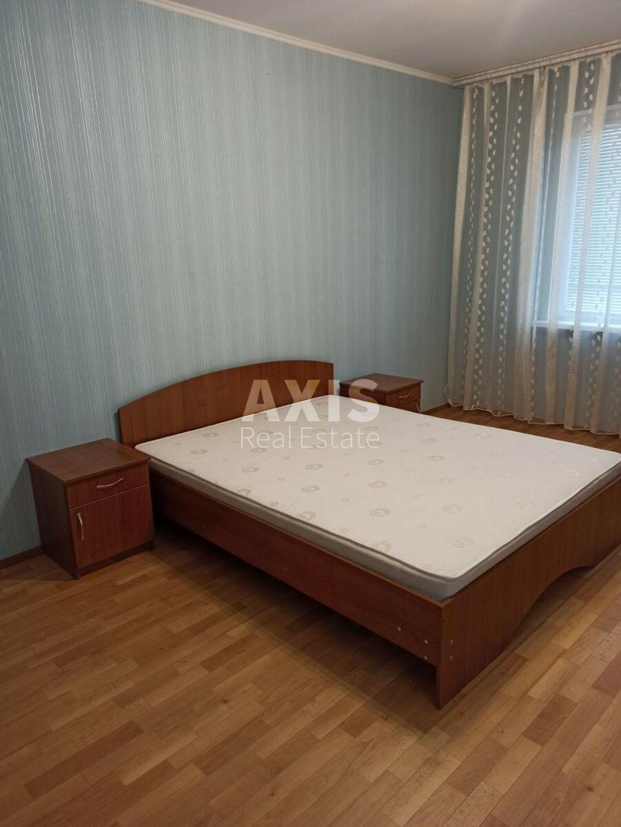 2k apartment vul. Urlivs'ka 34А511351