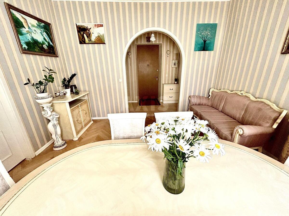 3k apartment vul. Deputats'ka 4/6566376