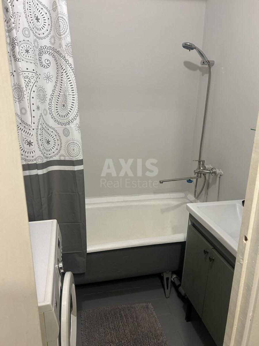 1k apartment vul. Avtozavods'ka 5А567305