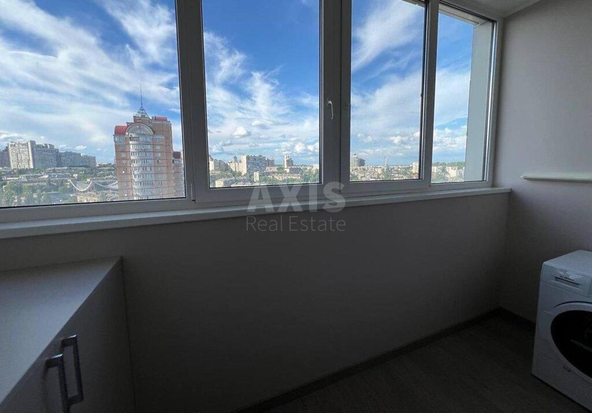 4k apartment vul. Dragomyrova Myhajla 2А3