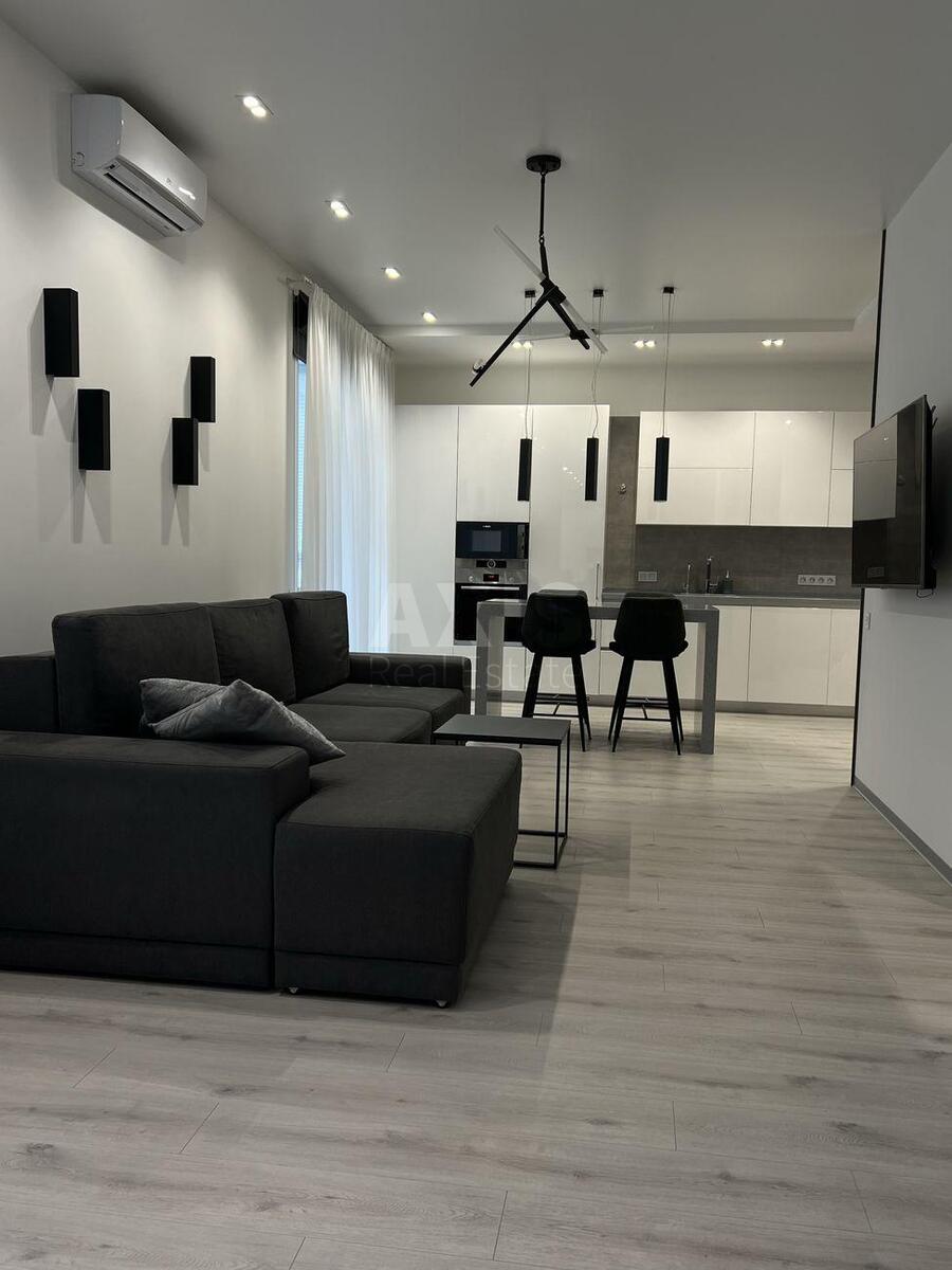 2k apartment vul. Vasylya Tyutyunnyka 28А6247915