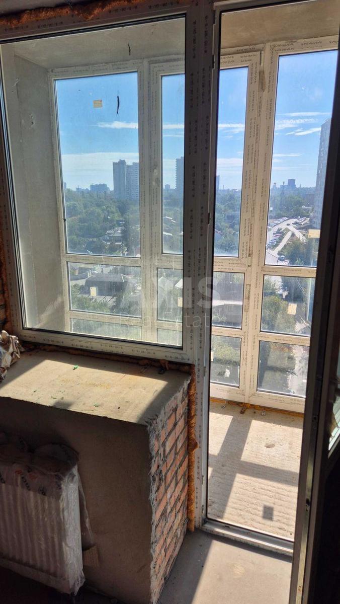 3k apartment vul. Novomostyc'ka 158