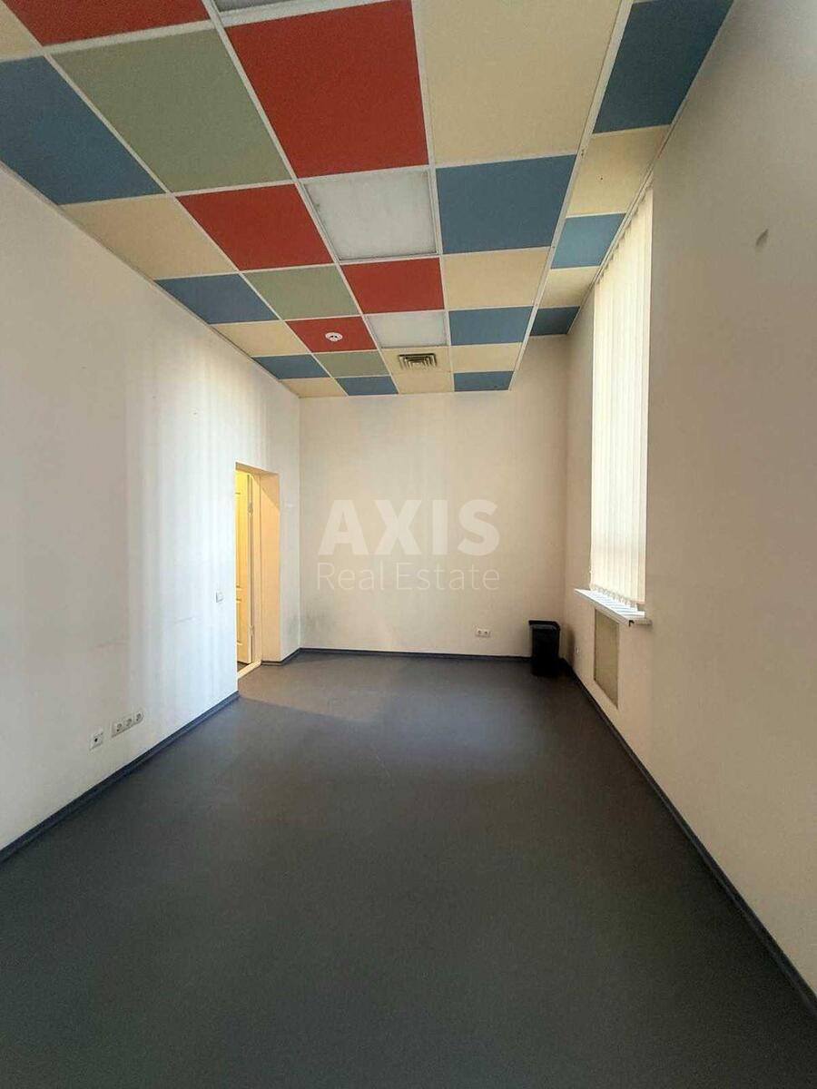 Office vul. Sverstjuka Jevgena 2Б, 362m26241512