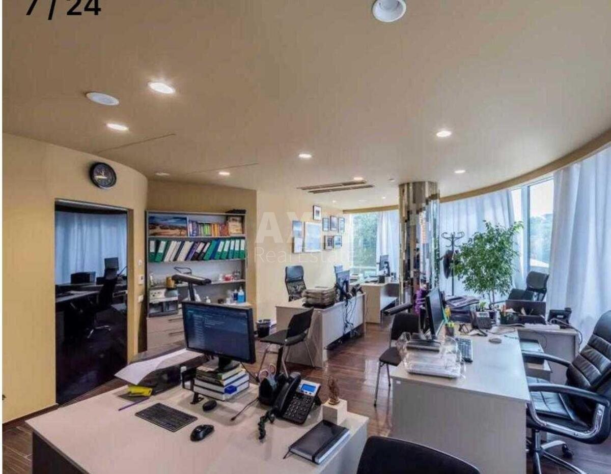 Office vul. Staronavodnyc'ka 13Б, 223m2575220