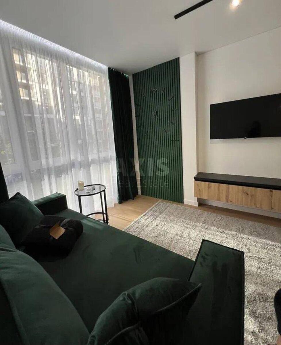 1k apartment vul. Saljutna 2Б2