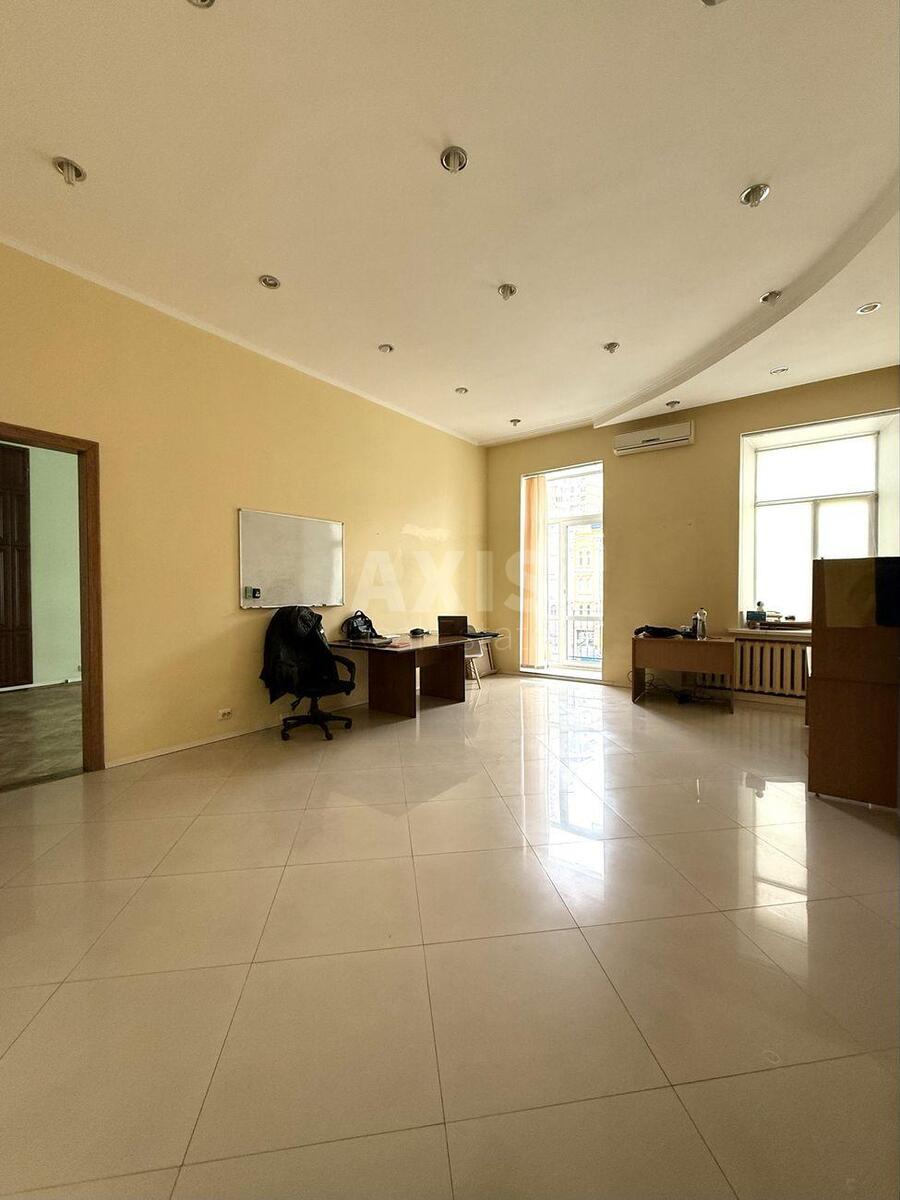 Office vul. Esplanadna 2, 86m2
