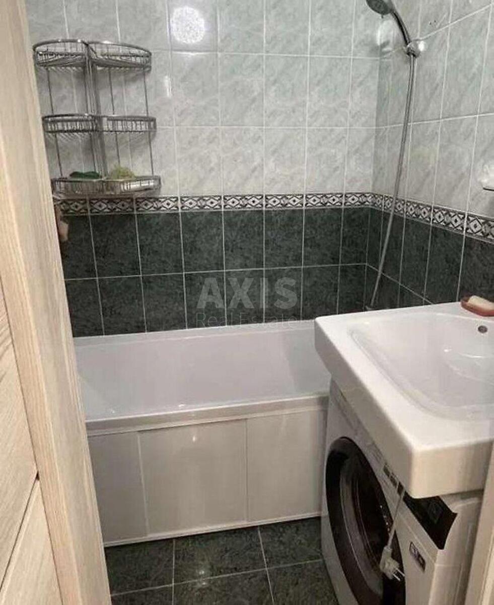 2k apartment vul. Pryrichna 193