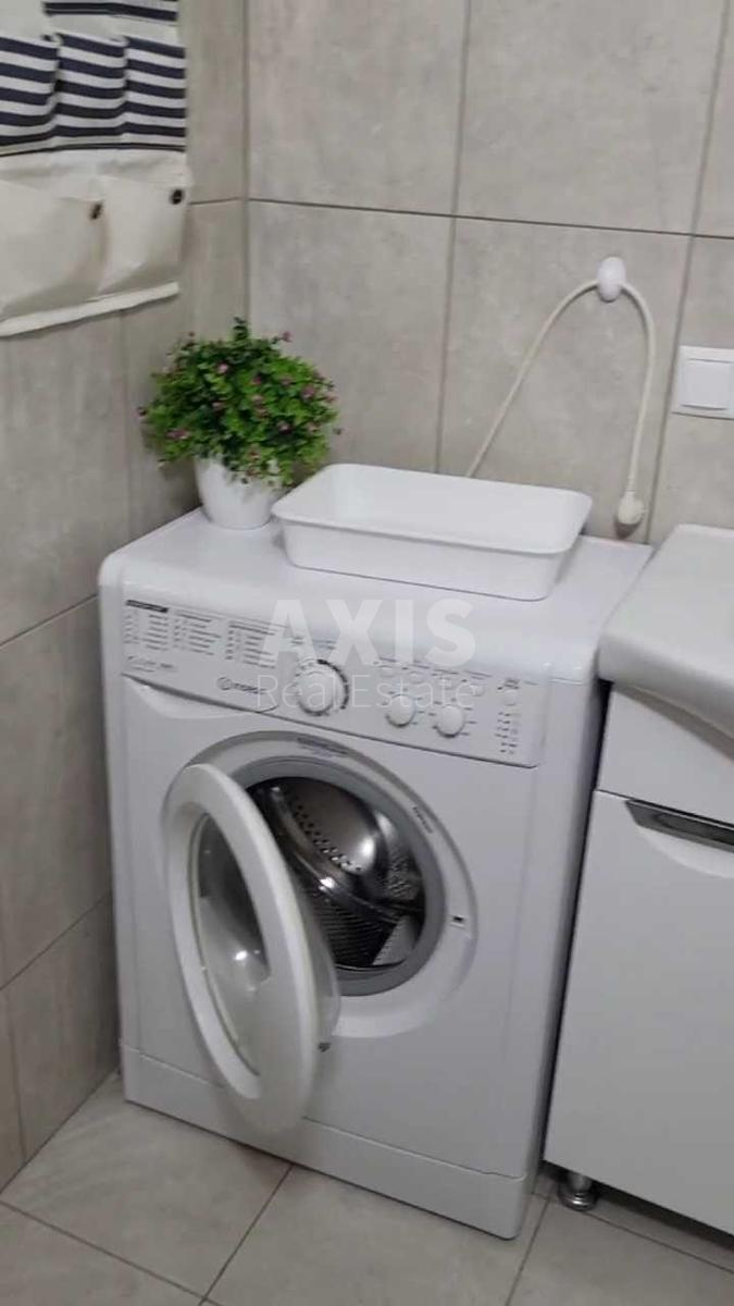 1k apartment pr-t Glushkova Akademika 9Б6