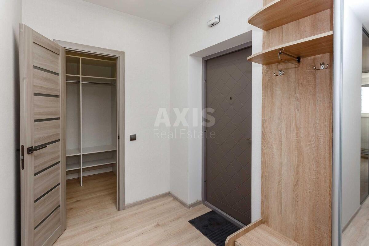 1k apartment vul. Mykil's'ko-Slobids'ka 810
