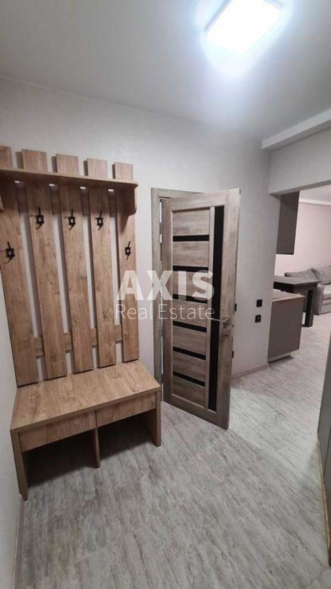 1k apartment vul. Myhajla Maksymovycha 28б3