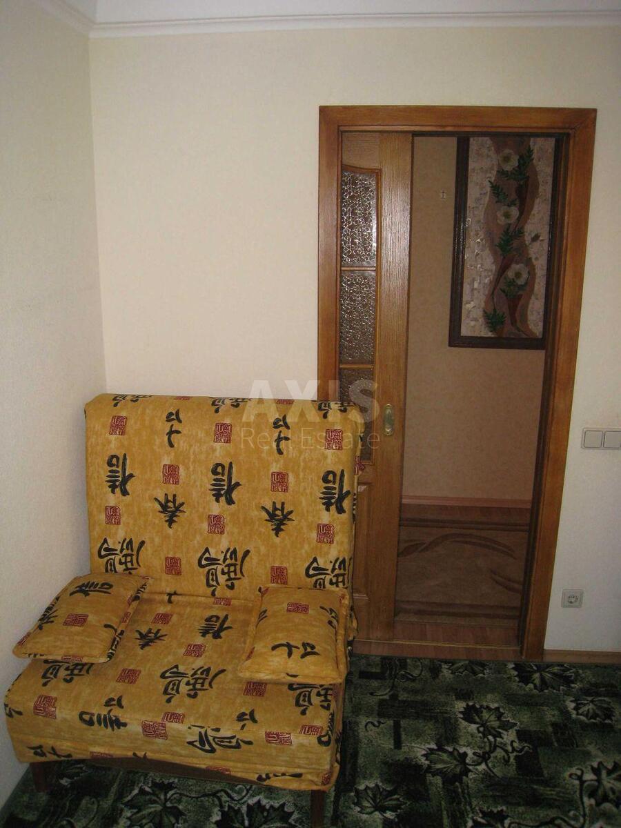 3k apartment vul. Okipnoi' Rai'sy 71