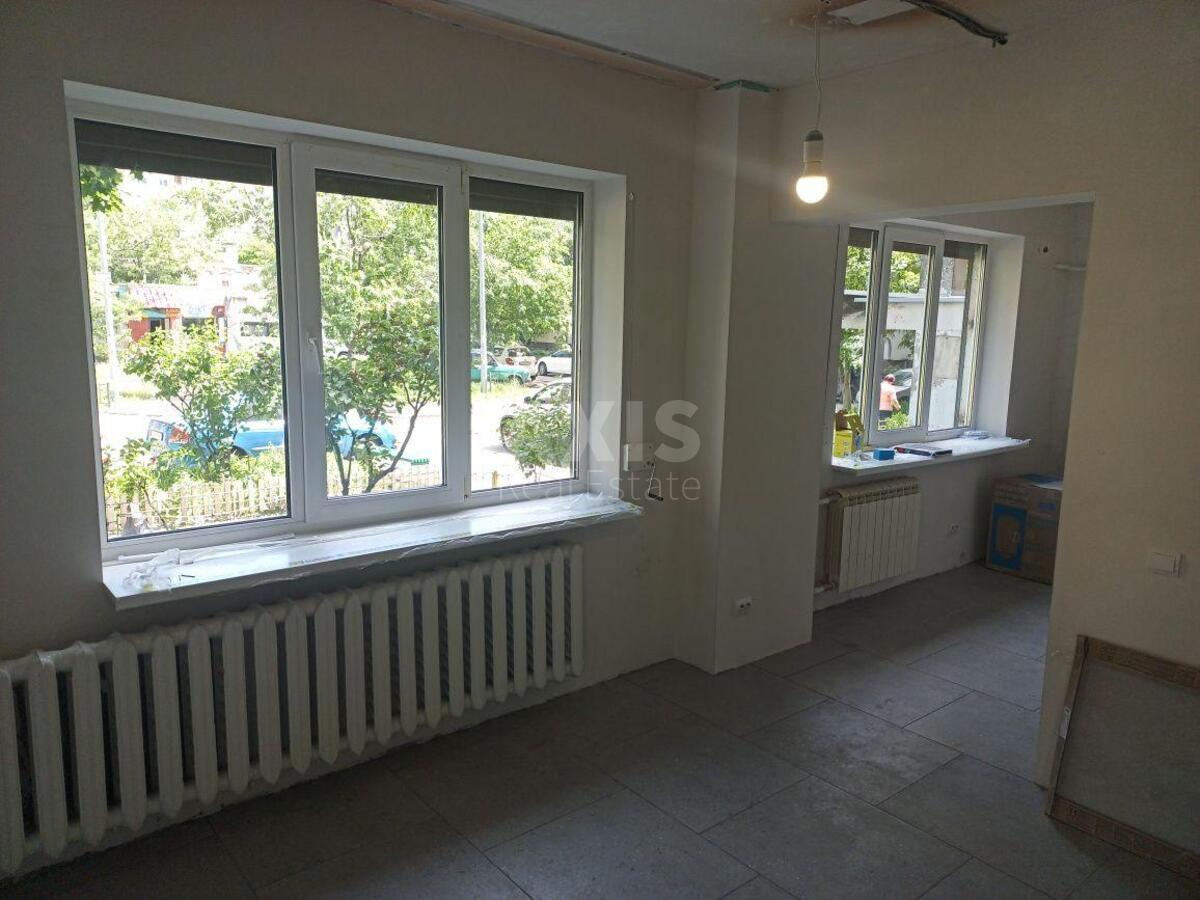 Trade object pr-t Geroi'v Stalingrada 54, 32m22