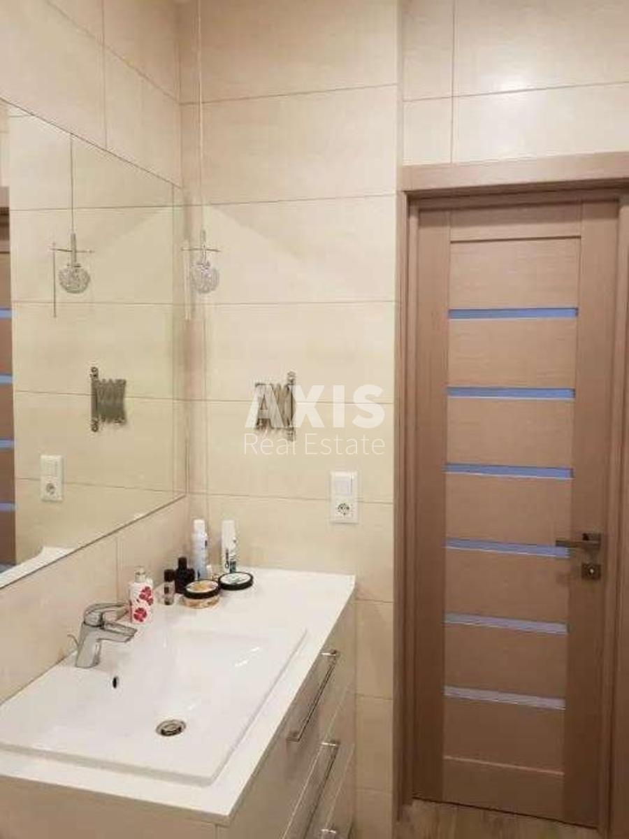 2k apartment vul. Zarichna 15