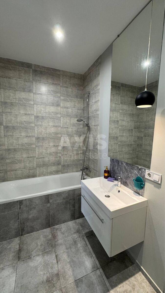 2k apartment vul. Kamianska 6599716
