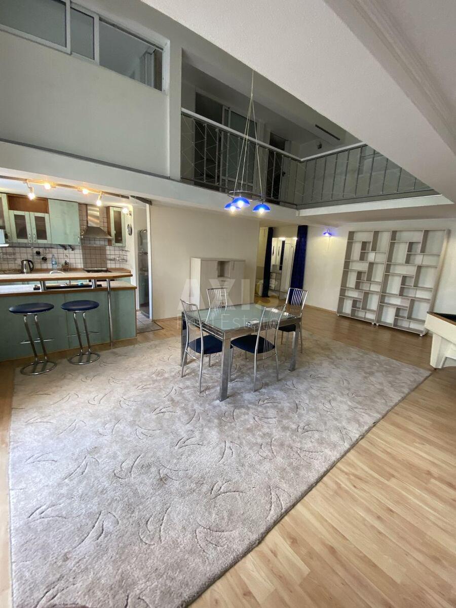 3k apartment vul. Skoropads'kogo Pavla 50