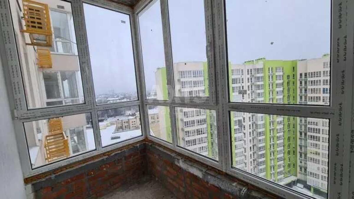3к квартира пр-т Победы 65В6