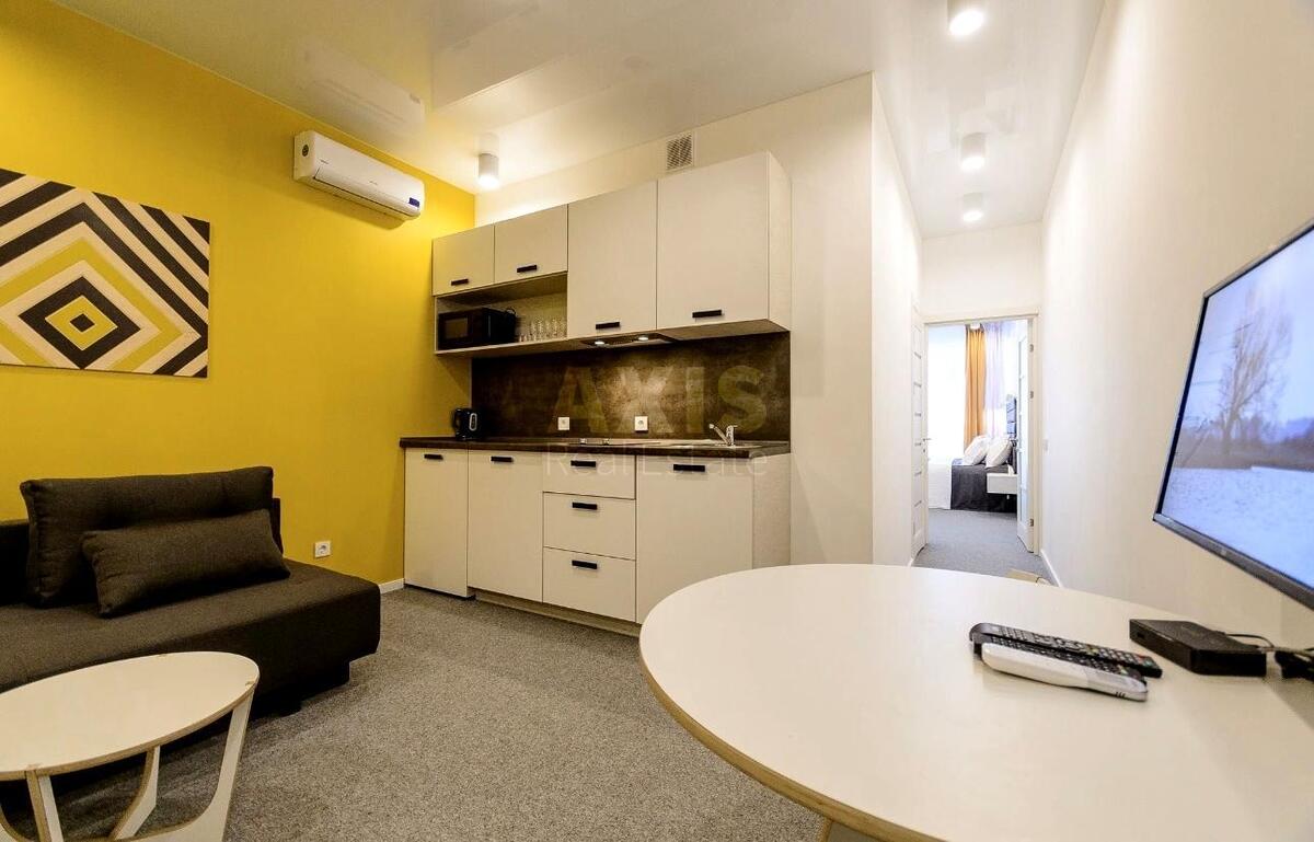 2k apartment uzv. Klovs'kyj 761551