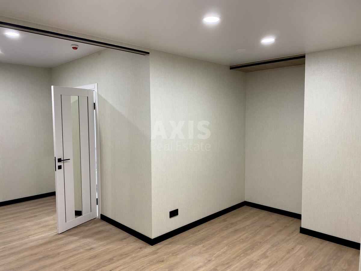 Office vul. Kyrylivs'ka 37А, 52m2614081