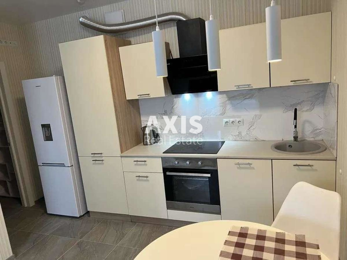 1k apartment vul. Rusovoi' Sofii' 7Б