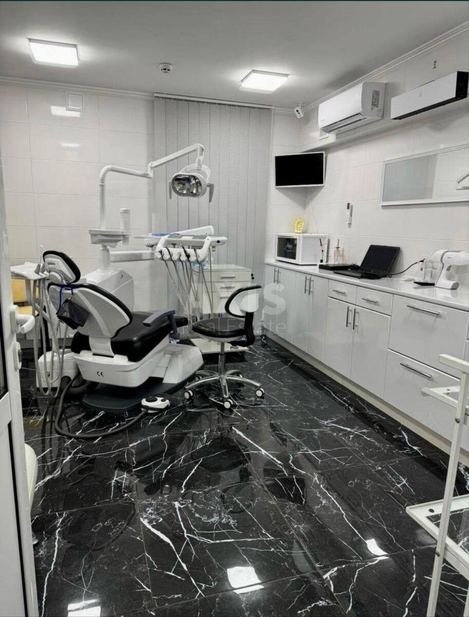 Объект торговли бул. Чоколовский 31, 35м2608593