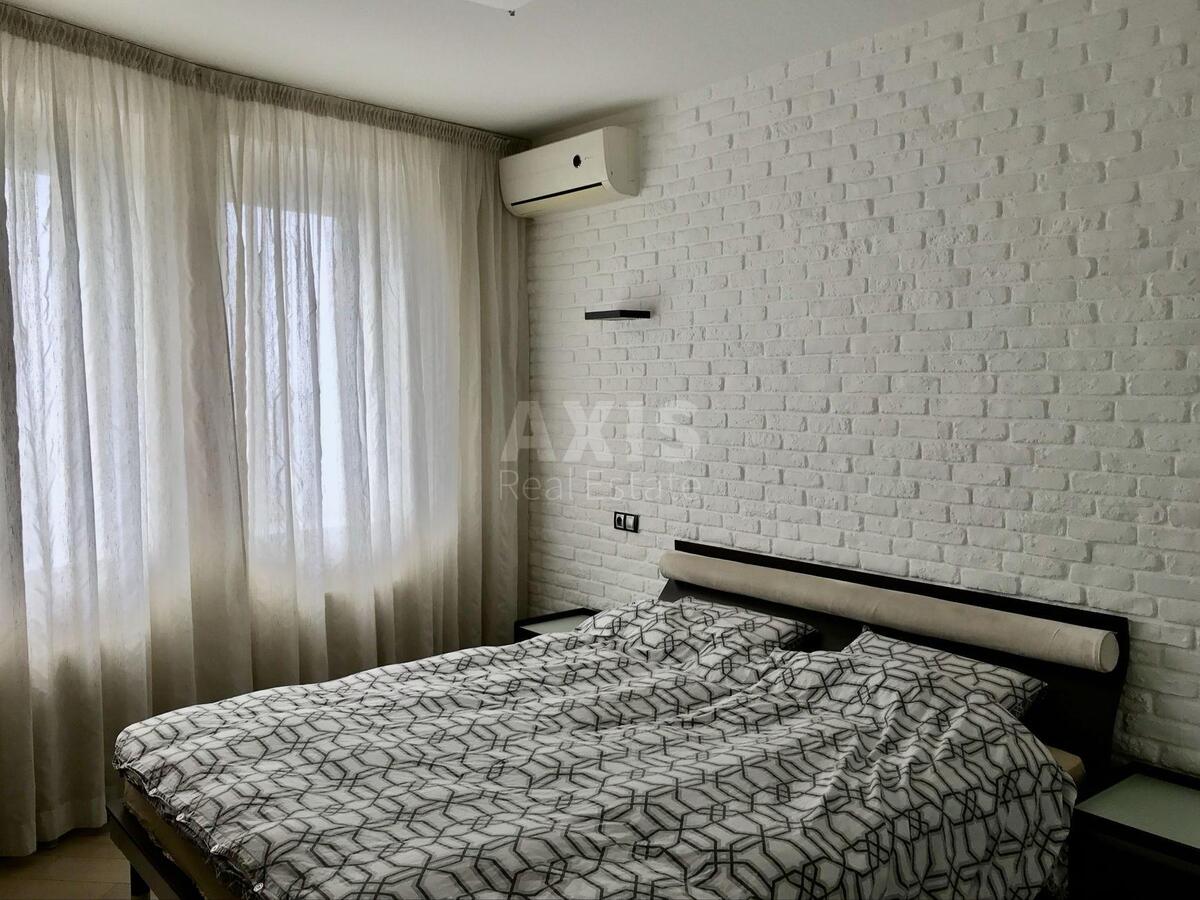 3k apartment vul. Amosova Mykoly 4565337