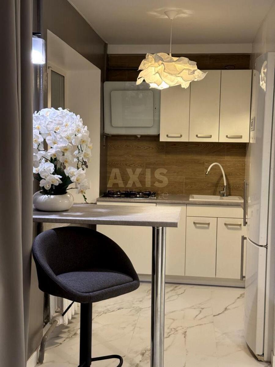 1к квартира пр-т Берестейский 7Б610490