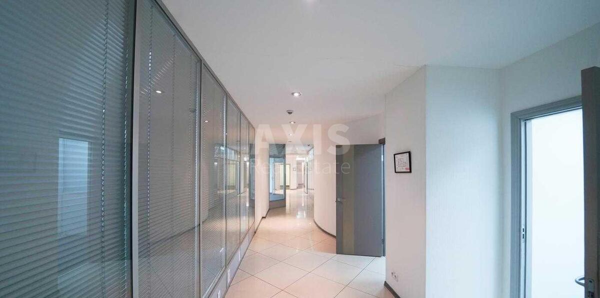 Office vul. Velyka Vasyl'kivs'ka 72, 345m26
