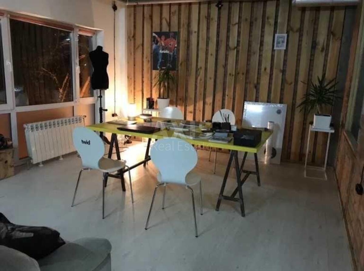 Office vul. Soljana 70, 198m21