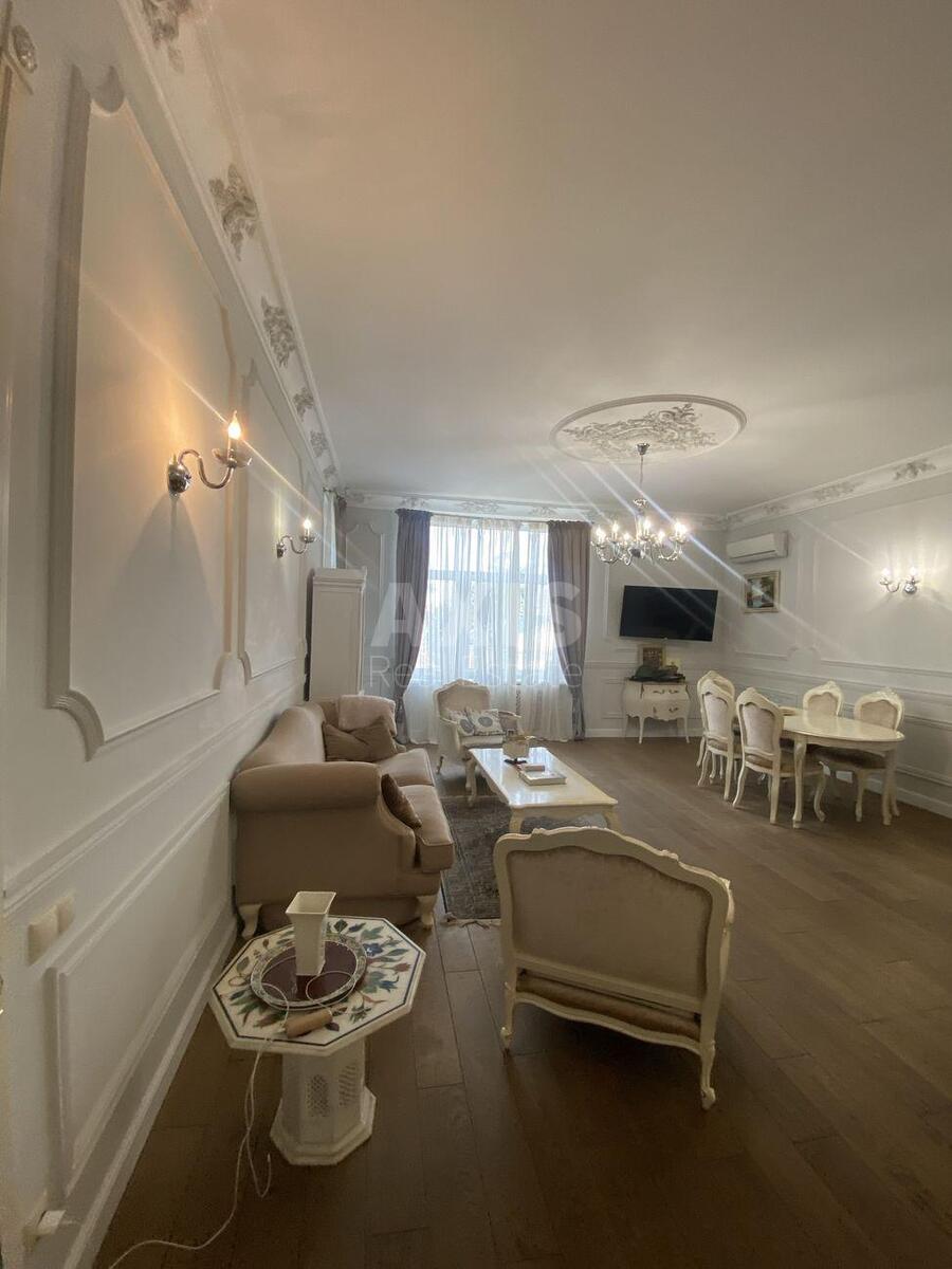 4k apartment vul. Shovkovychna 101