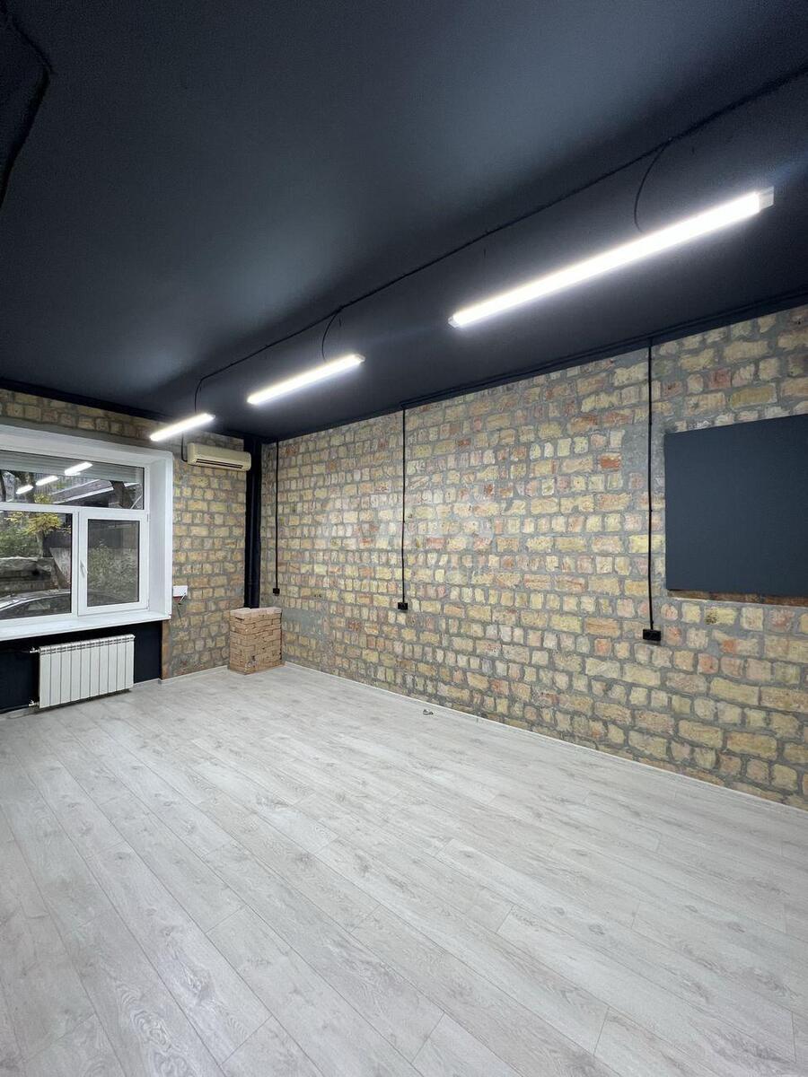 Office vul. Riznyc'ka 11, 130m2616523