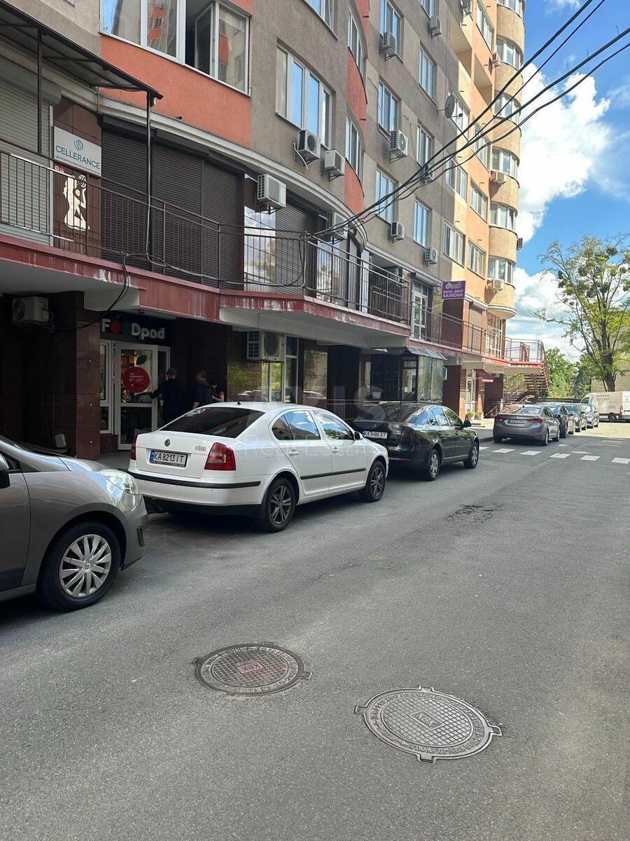 Объект торговли ул. Михаила Максимовича 3Д, 85м2576552